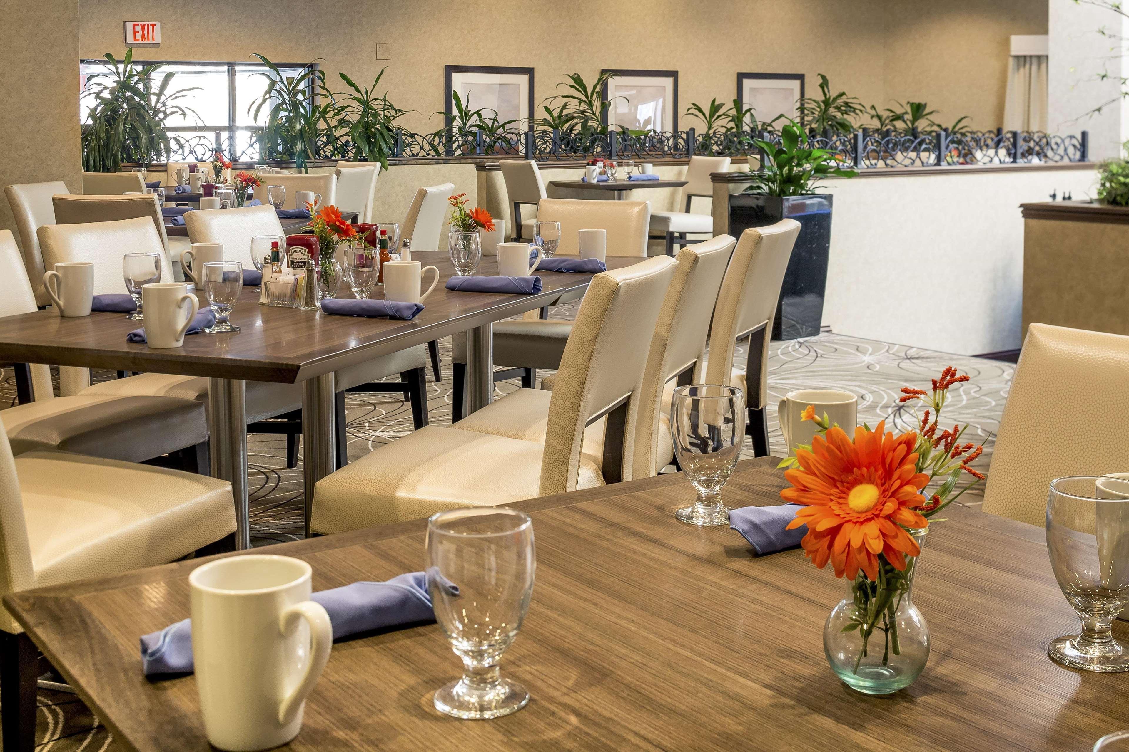 Envision Hotel & Conference Center Mansfield-Foxboro Екстер'єр фото